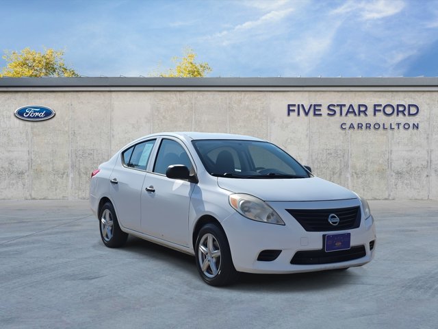 2013 Nissan Versa S