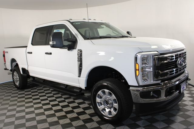 2024 Ford Super Duty F-350 SRW XLT