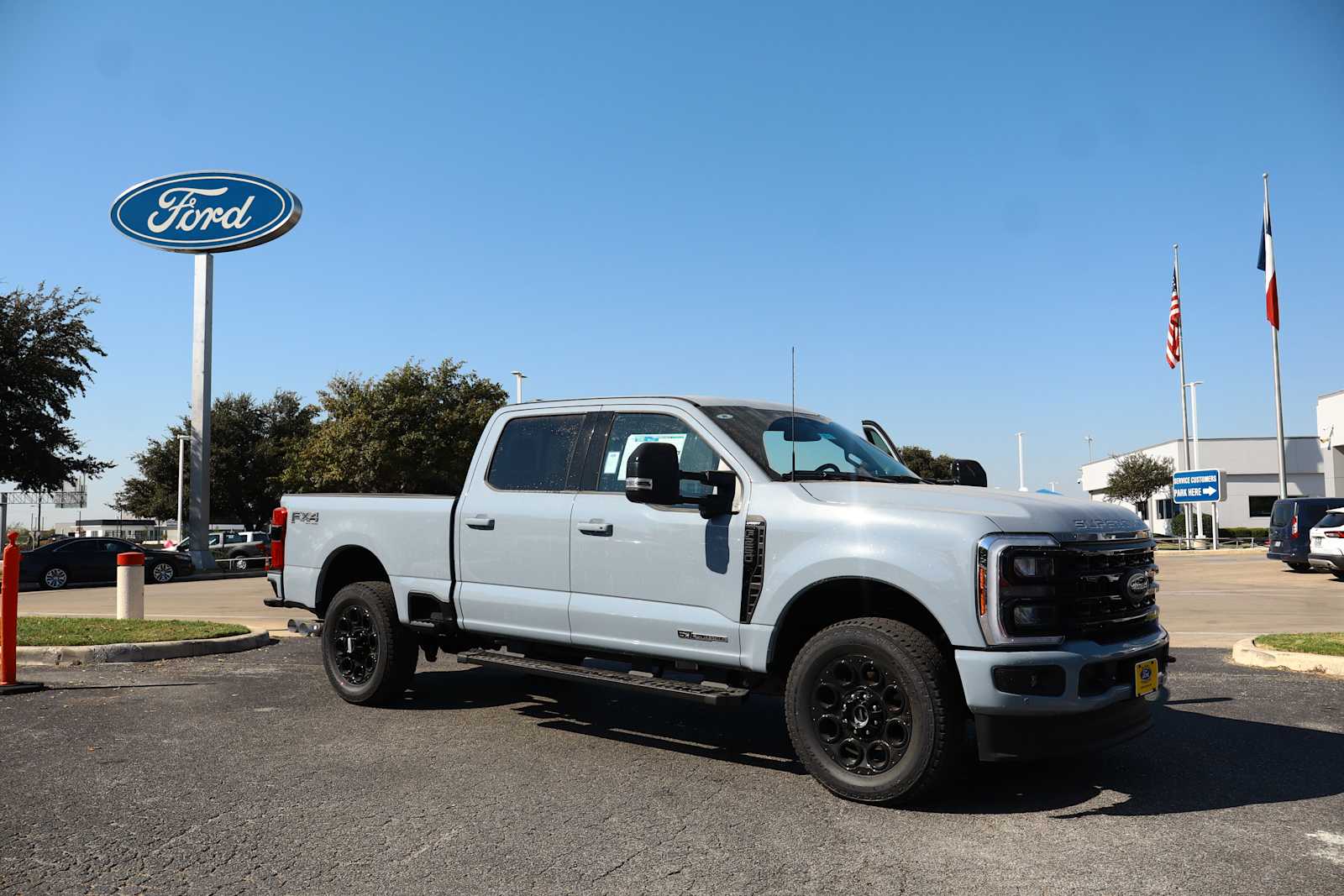 2024 Ford Super Duty F-250 SRW LARIAT