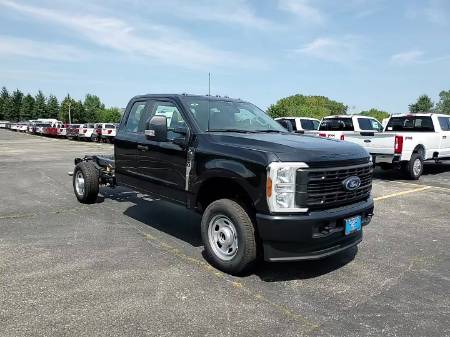 2024 Ford Super Duty F-350 SRW XL