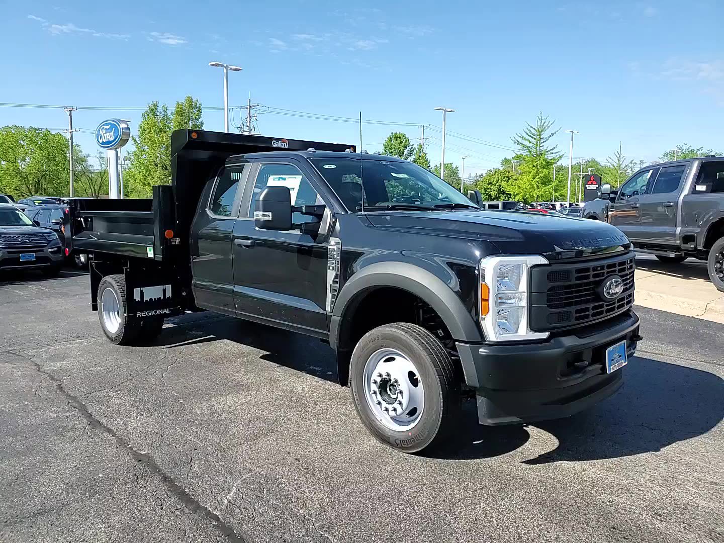 2024 Ford Super Duty F-450 DRW XL