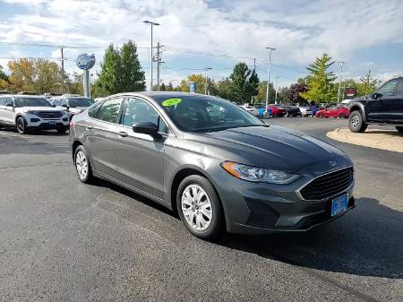 Used 2020 Ford Fusion S with VIN 3FA6P0G73LR144354 for sale in Gurnee, IL