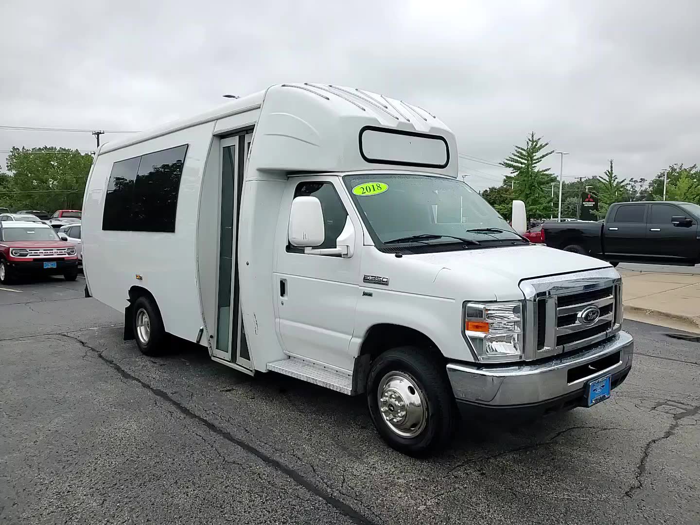 2018 Ford E-Series Cutaway XLT