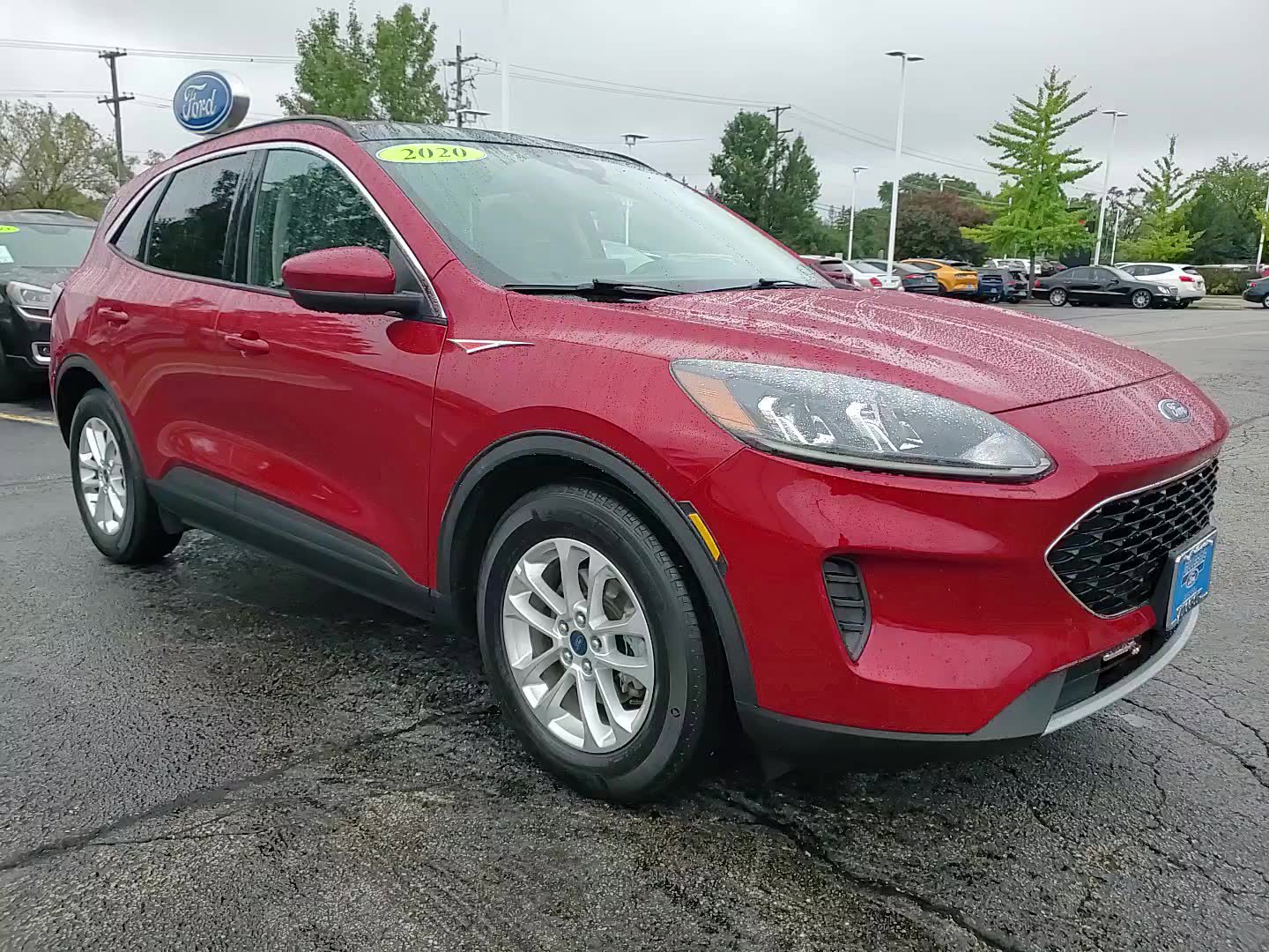 2020 Ford Escape SE