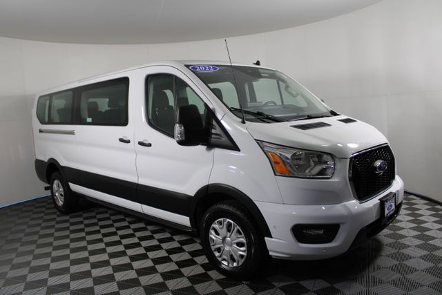 Used 2022 Ford Transit Passenger Van XLT with VIN 1FBAX2Y80NKA67252 for sale in Kansas City