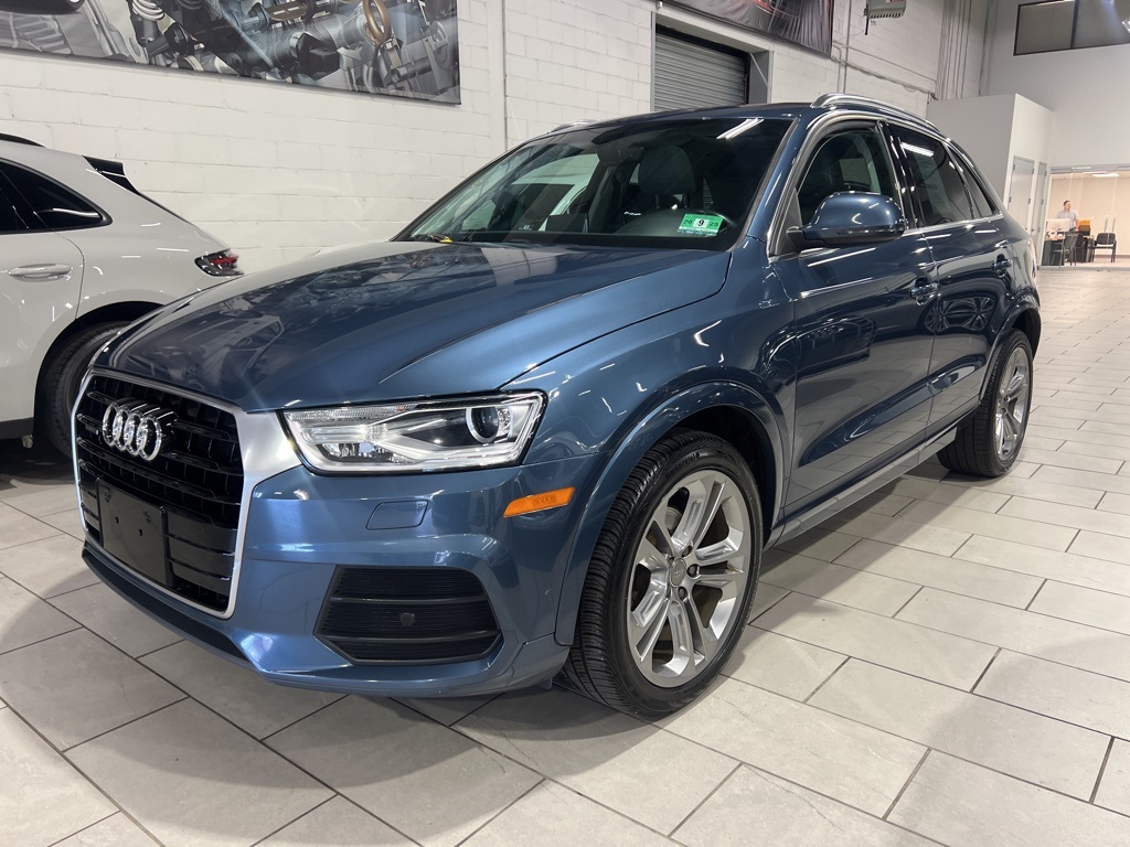 2017 Audi Q3 2.0T Premium Plus