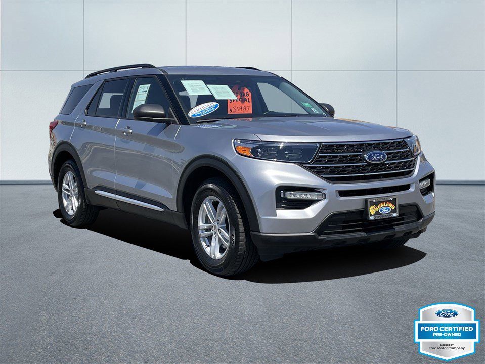 2023 Ford Explorer XLT