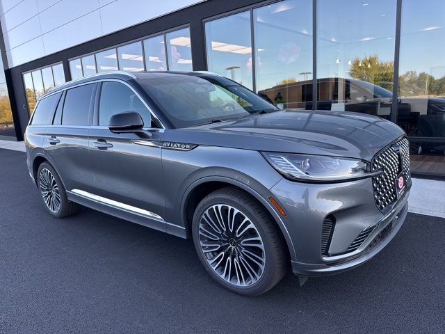 2025 Lincoln Aviator Black Label