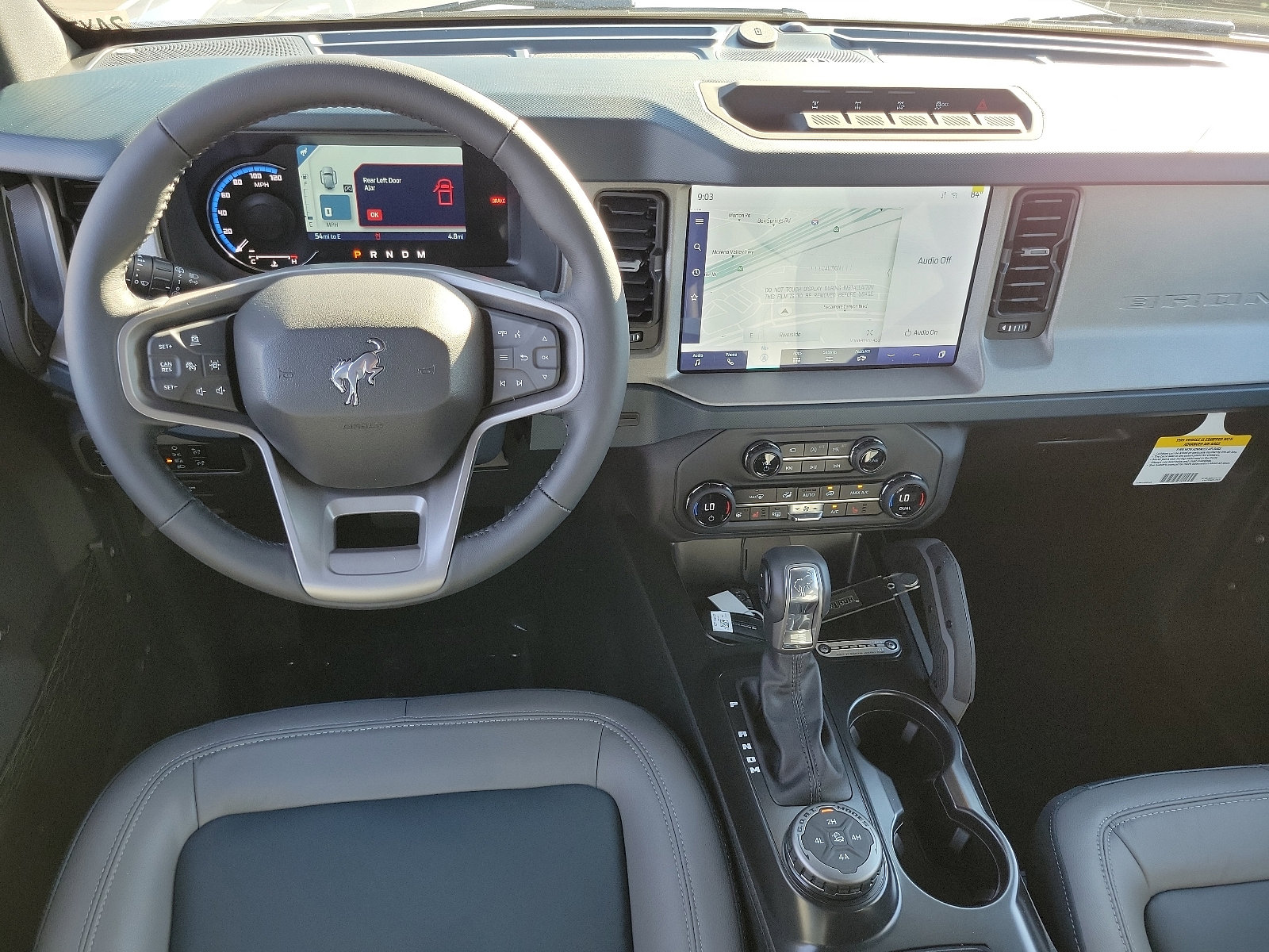 2024 Ford Bronco Outer Banks photo 4