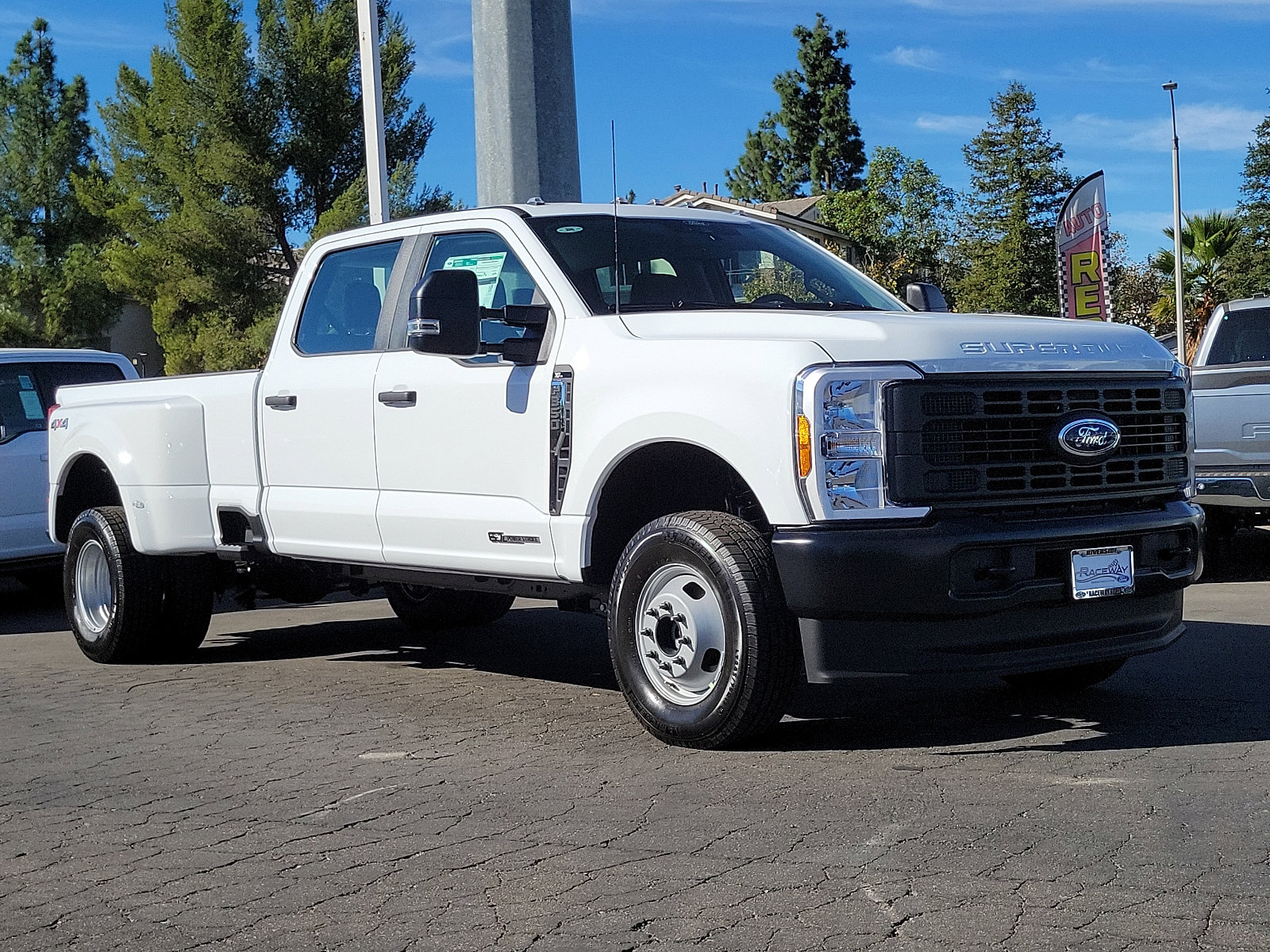 2024 Ford Super Duty F-350 DRW X