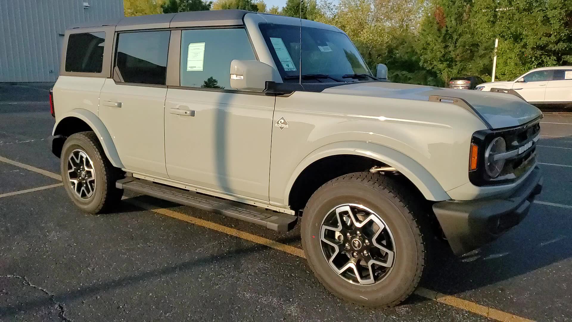 2024 Ford Bronco Outer Banks