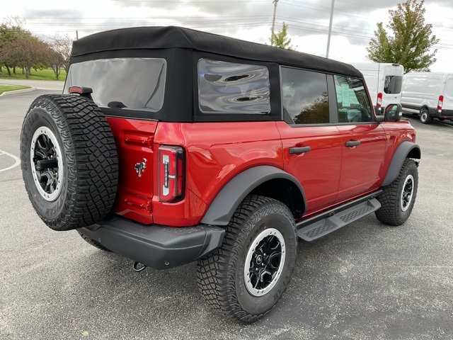 2024 Ford Bronco Badlands photo 5