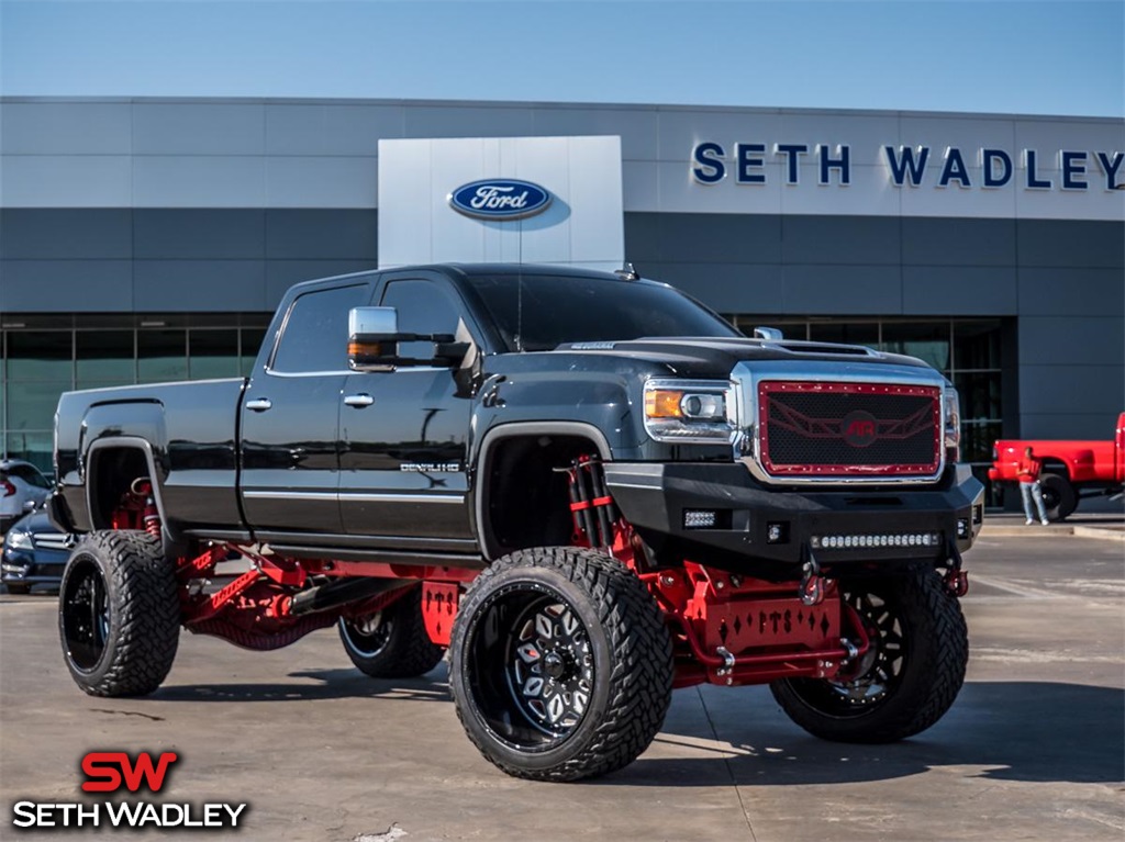 2017 GMC Sierra 3500HD Denali