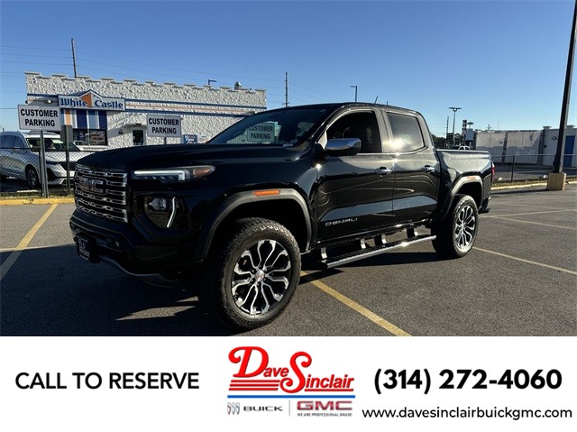 2023 GMC Canyon 4WD Crew Cab Denali