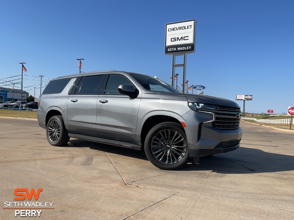 2022 Chevrolet Suburban LT