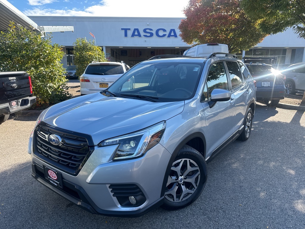 2023 Subaru Forester Premium