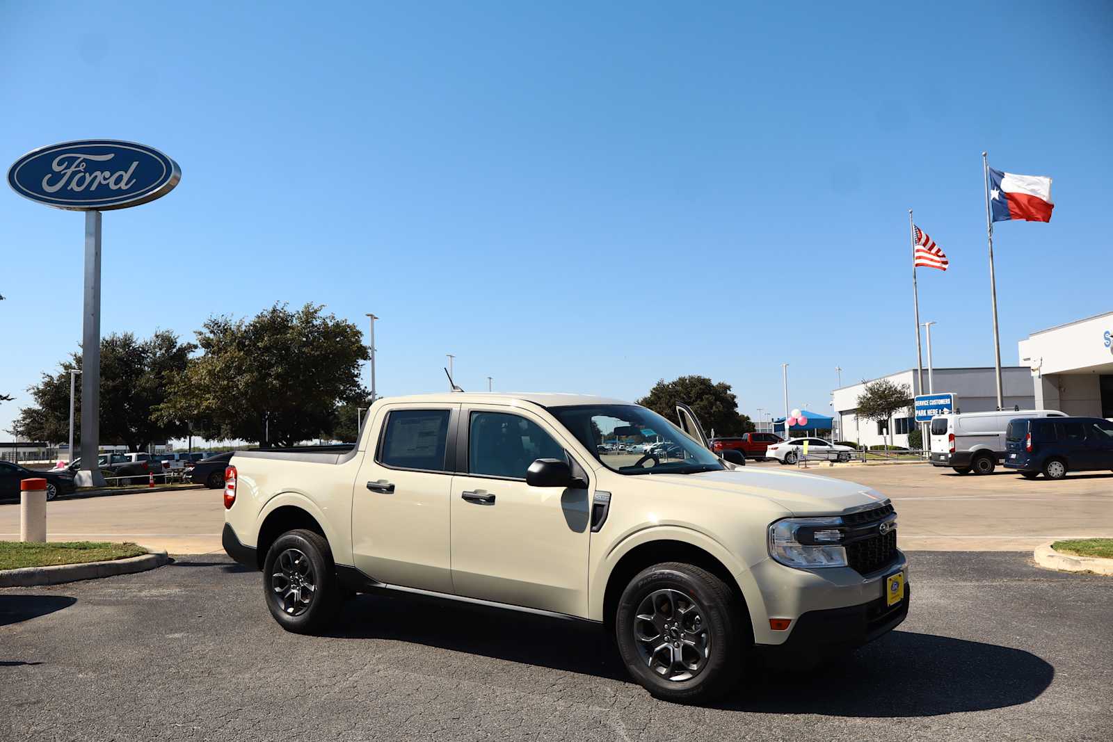 2024 Ford Maverick XLT