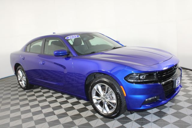 Used 2022 Dodge Charger SXT with VIN 2C3CDXJG9NH115578 for sale in Kansas City