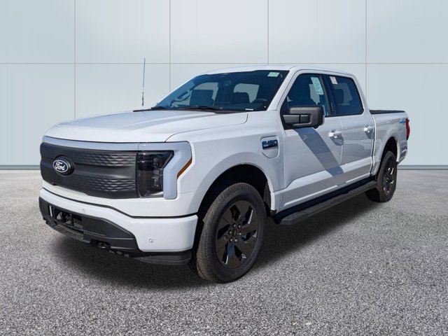 2024 Ford F-150 Lightning XLT