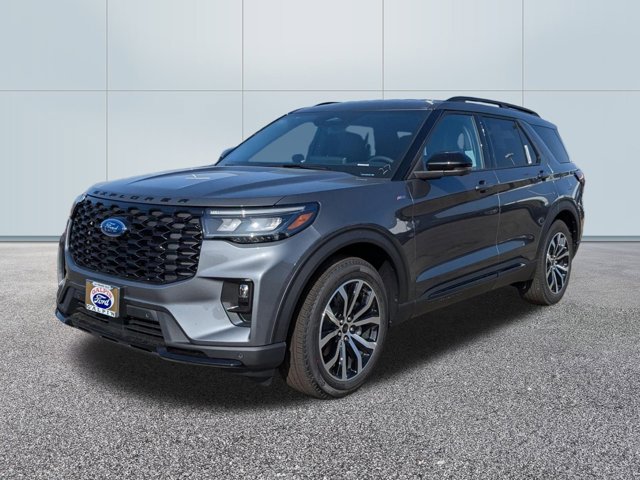 New 2025 Ford Explorer ST Line