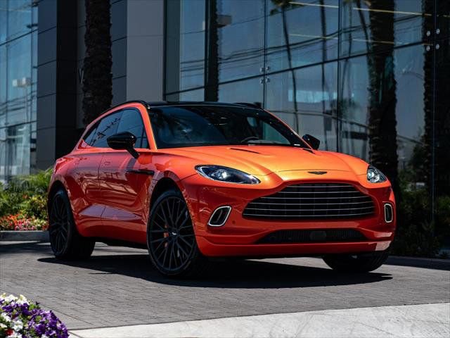 2023 Aston Martin DBX