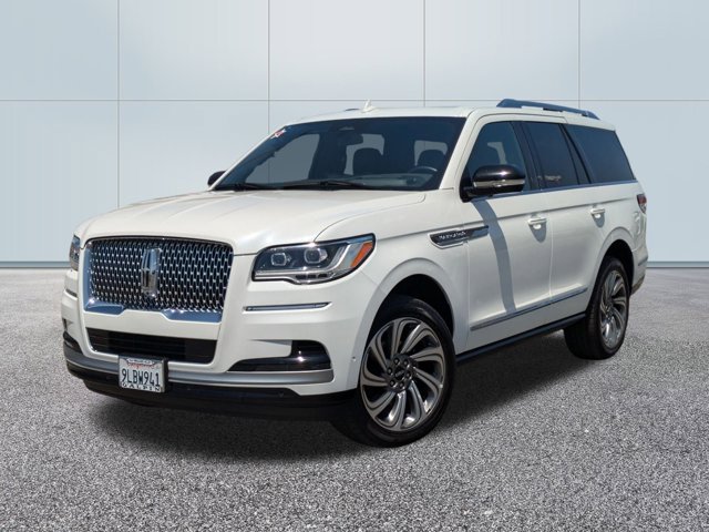 Used 2024 Lincoln Navigator Reserve with VIN 5LMJJ2LG1REL03870 for sale in Van Nuys, CA