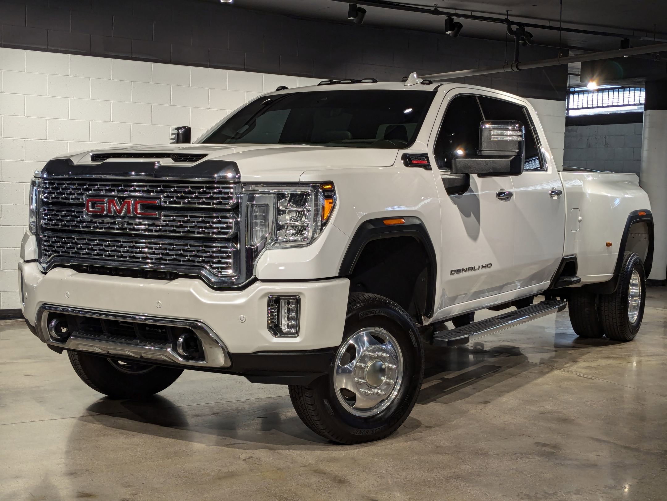 2021 GMC Sierra 3500HD 4WD Crew Cab Long Bed Denali