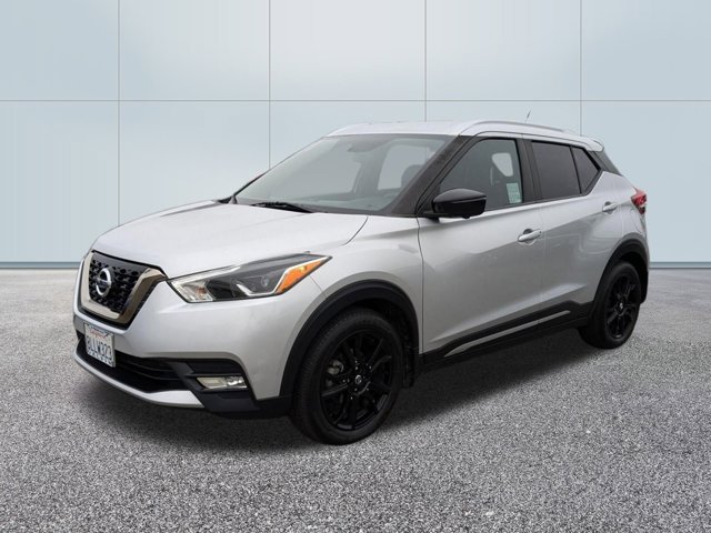 2019 Nissan Kicks SR