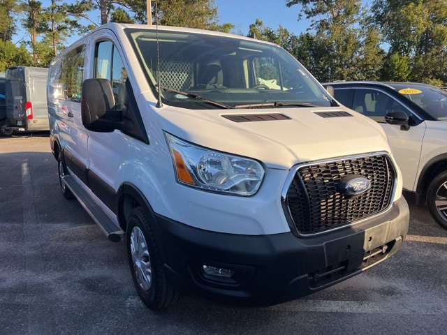 2022 Ford Transit-250 Base