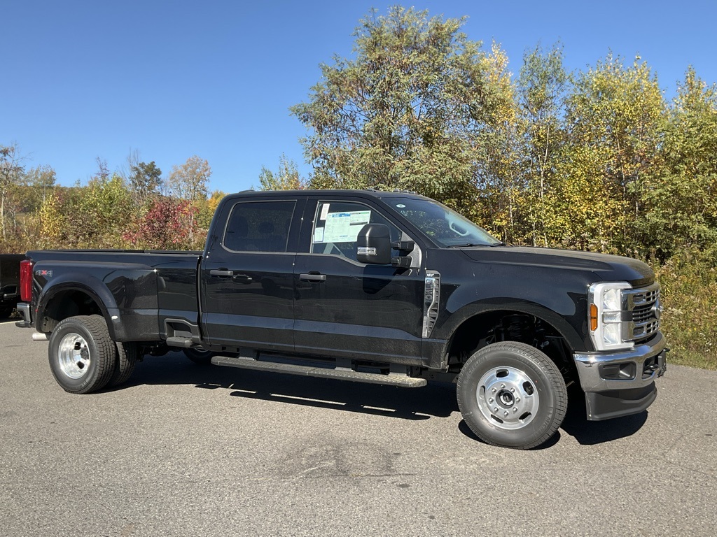 2024 Ford F-350SD XLT