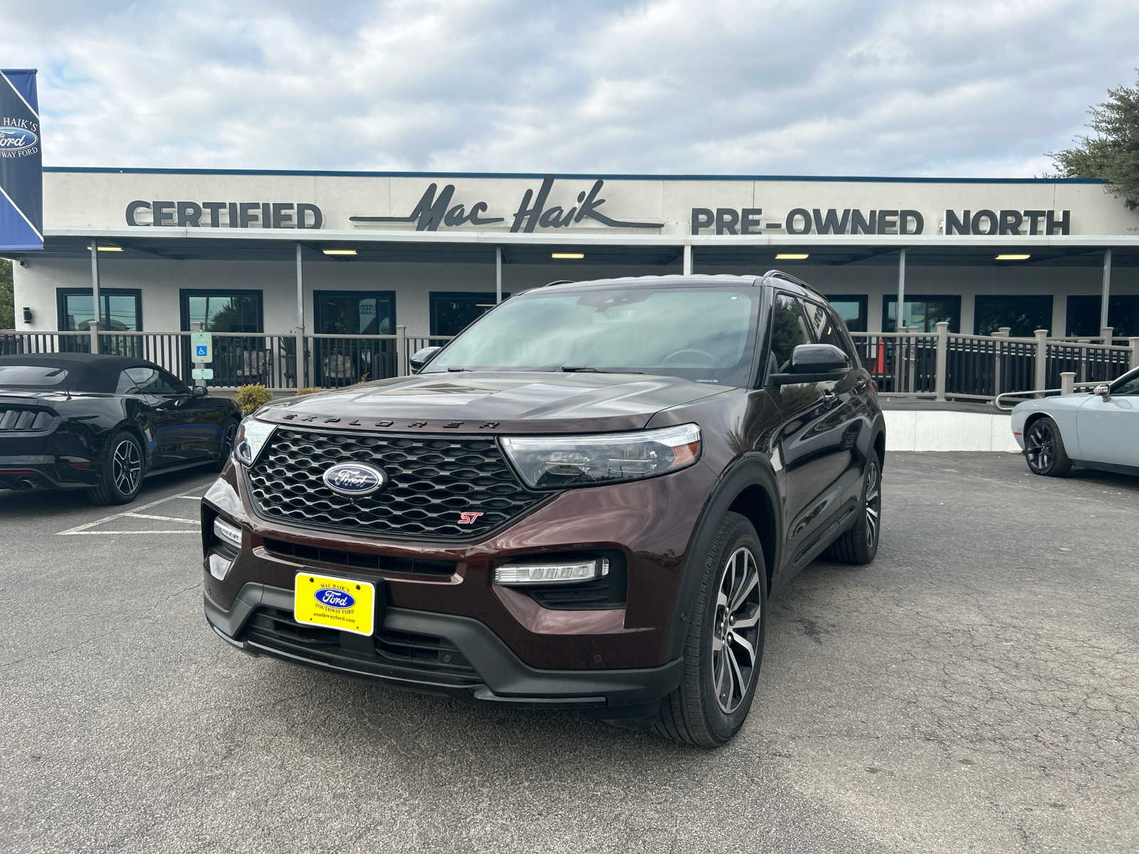 2020 Ford Explorer ST