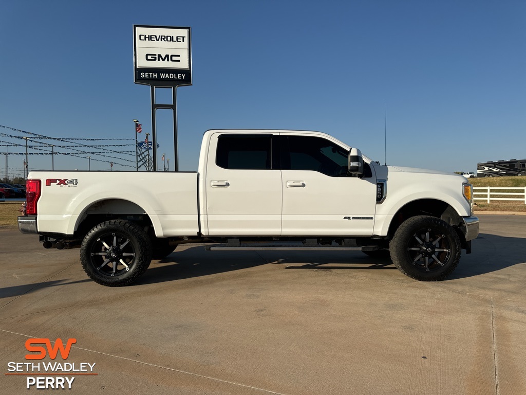 2017 Ford F-250SD LARIAT