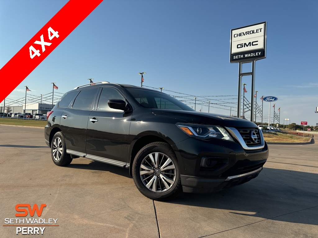 2019 Nissan Pathfinder S