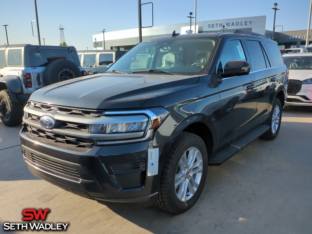 2024 Ford Expedition XLT