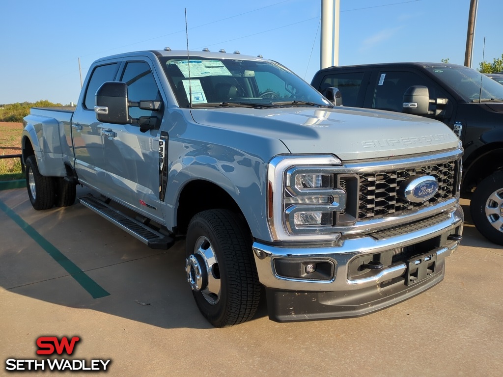 2024 Ford F-350SD LARIAT