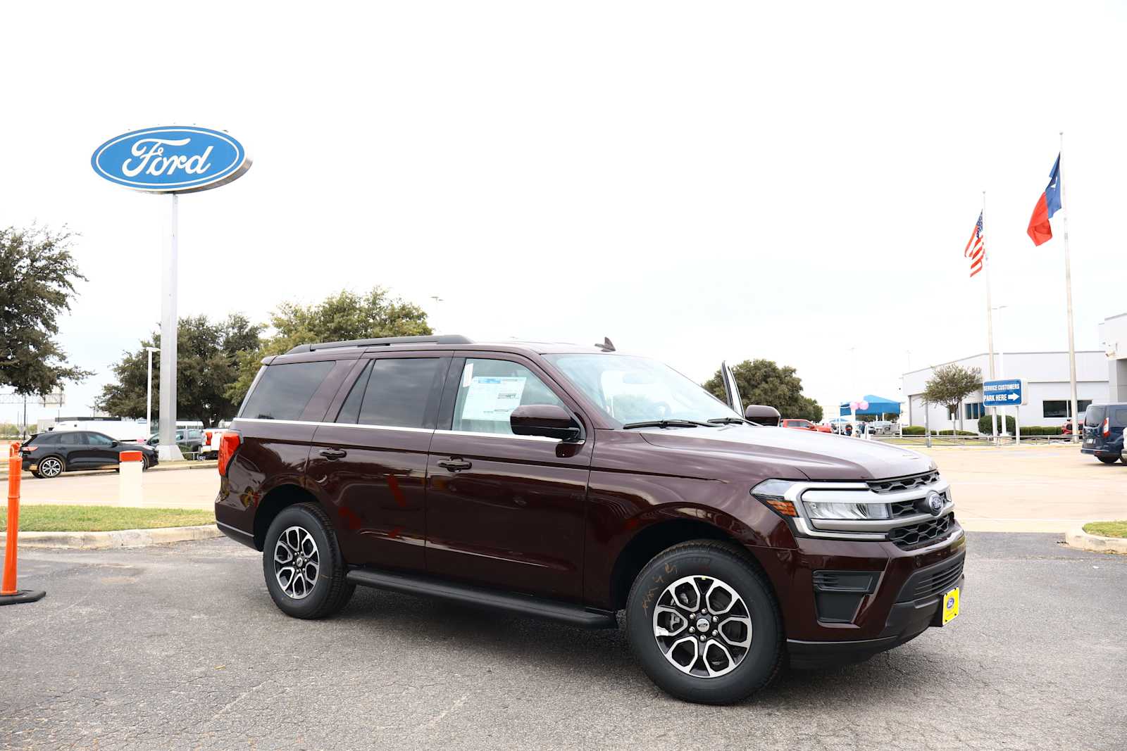 2024 Ford Expedition XLT