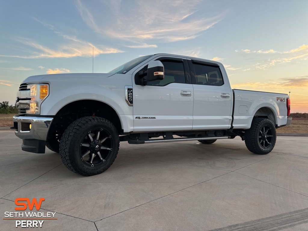 2017 Ford F-250SD LARIAT