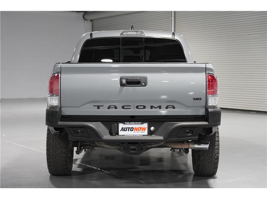 2021 Toyota Tacoma TRD Off Road photo 4