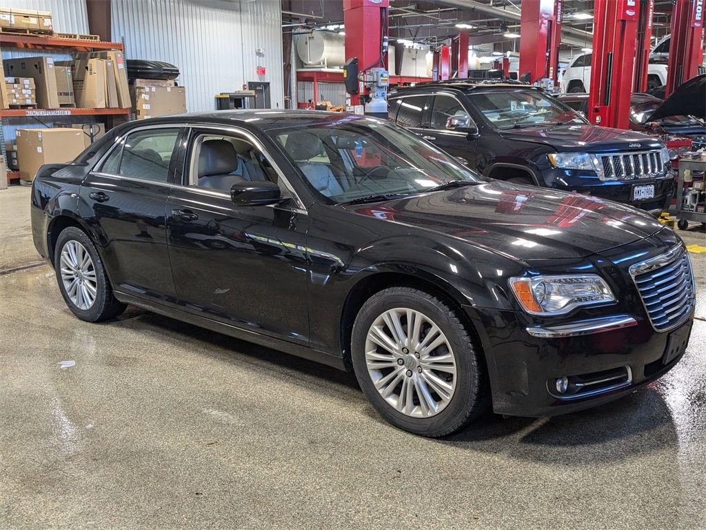 2014 Chrysler 300 Base