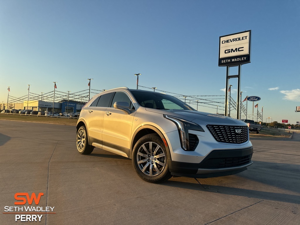 2021 Cadillac XT4 Premium Luxury