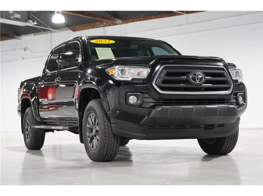 2022 Toyota Tacoma SR5 photo 7