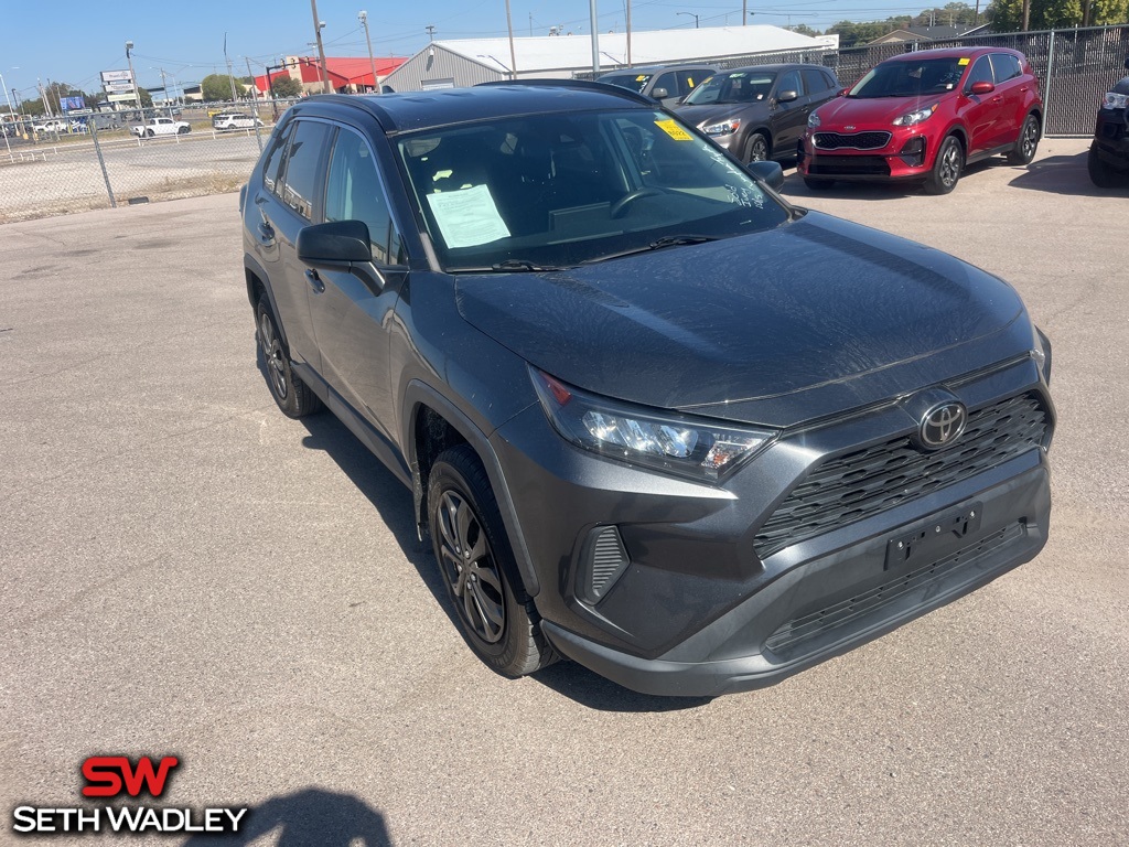 2019 Toyota RAV4 LE