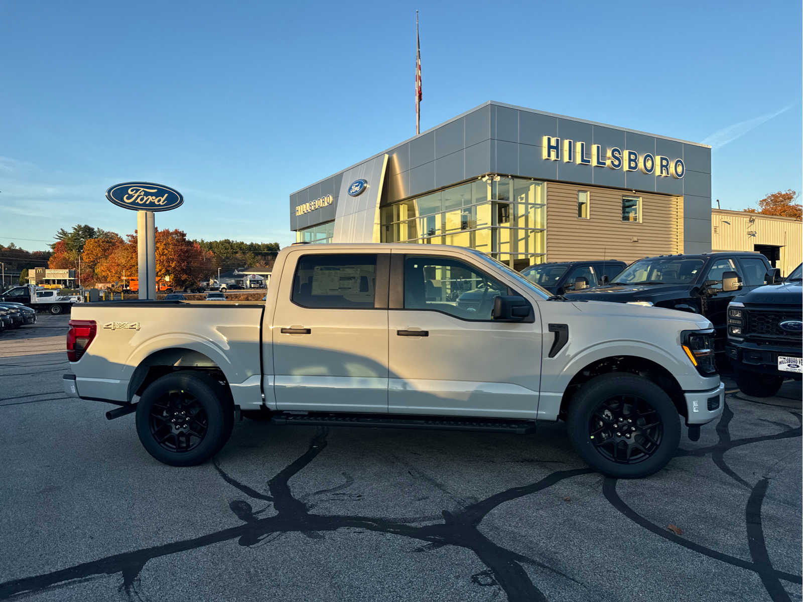 2024 Ford F-150 STX 4WD SuperCrew 5.5 Box