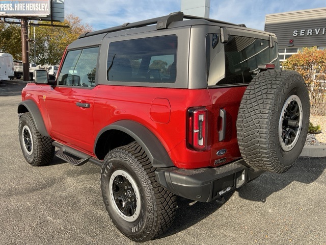 2024 Ford Bronco Badlands photo 8
