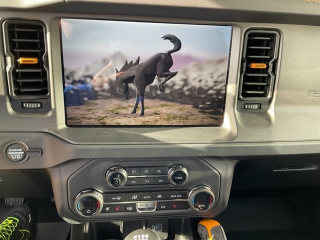2024 Ford Bronco Badlands photo 10
