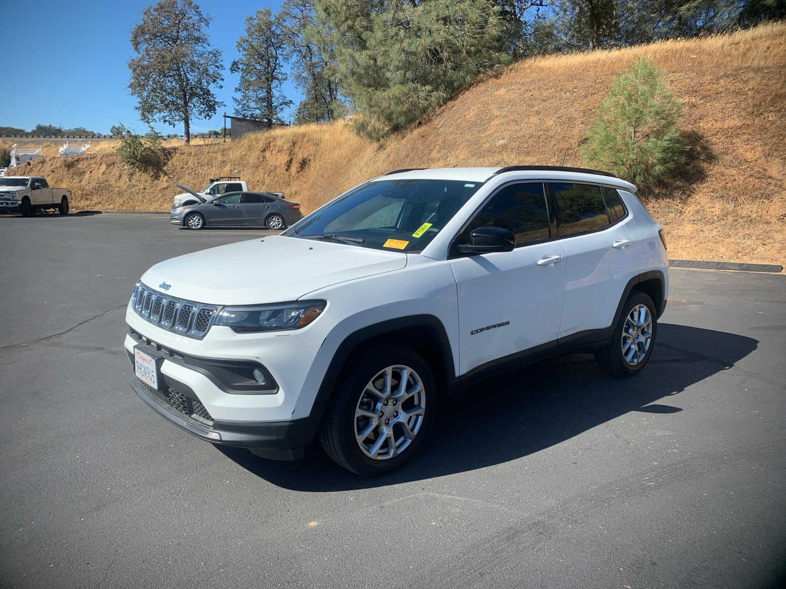 2023 Jeep Compass Latitude LUX