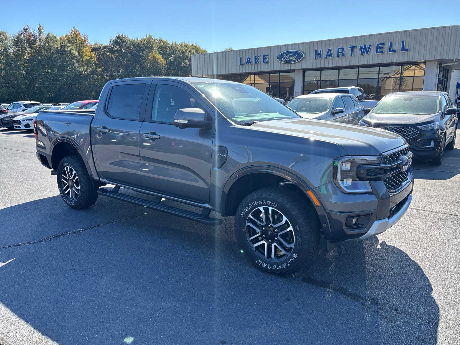 2024 Ford Ranger LARIAT 4WD SuperCrew 5 Box