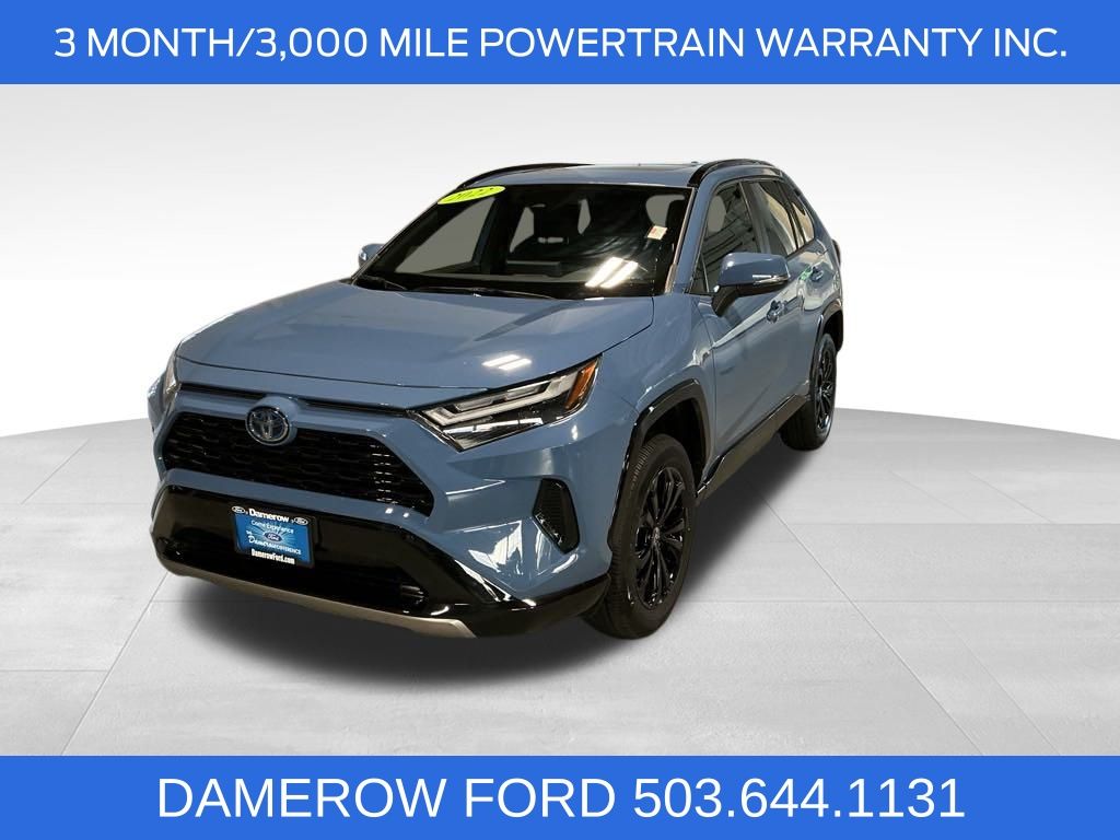 2022 Toyota RAV4 Hybrid SE