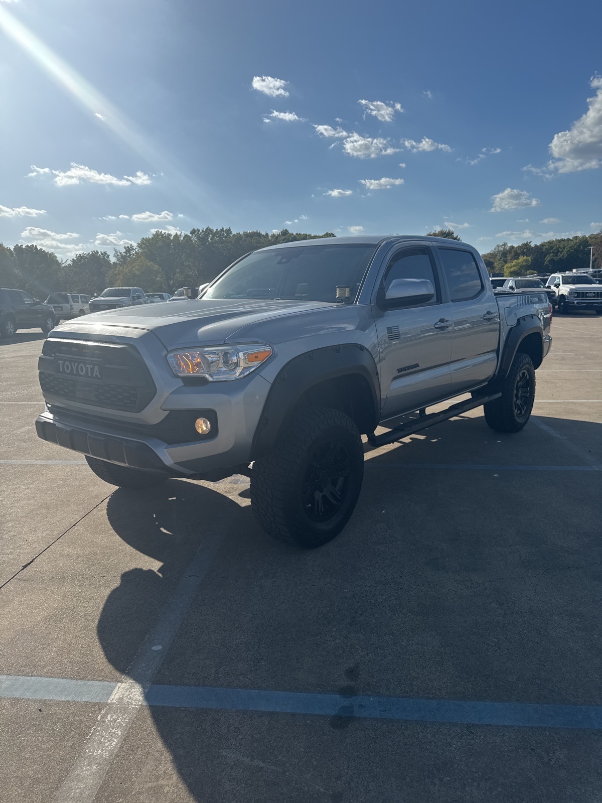 2019 Toyota Tacoma SR