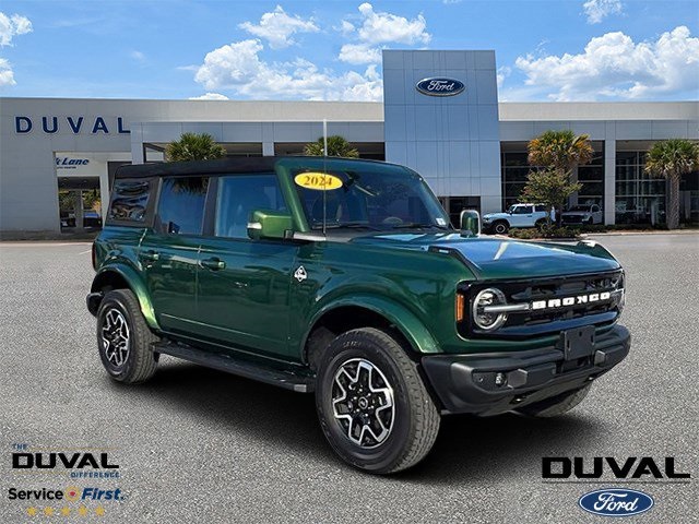 2024 Ford Bronco Outer Banks